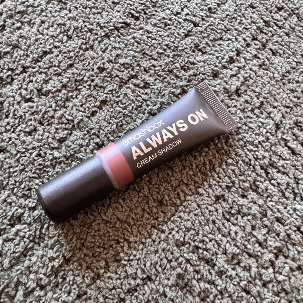 Smashbox Always On Cream Shadow in Barista. New, never used.